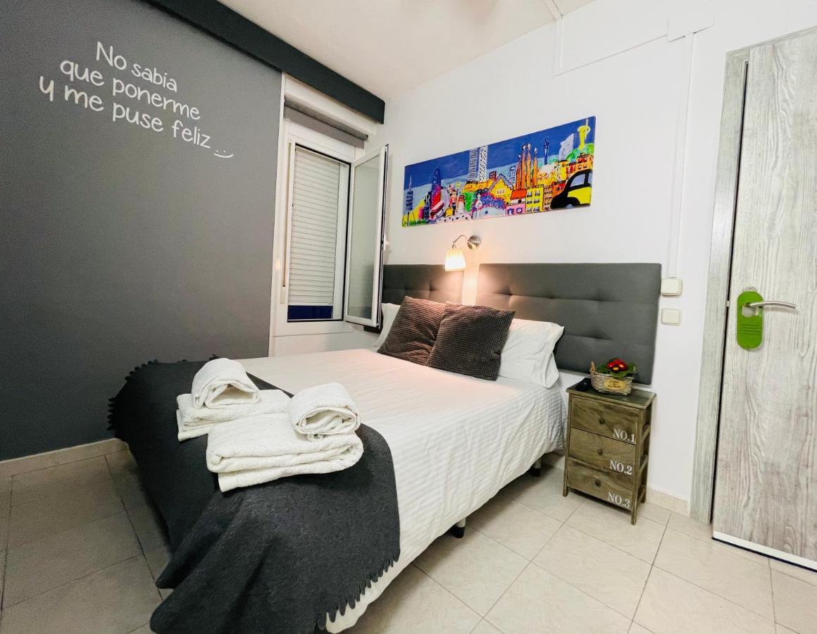 Hostal Lleida Barcelona Eksteriør billede