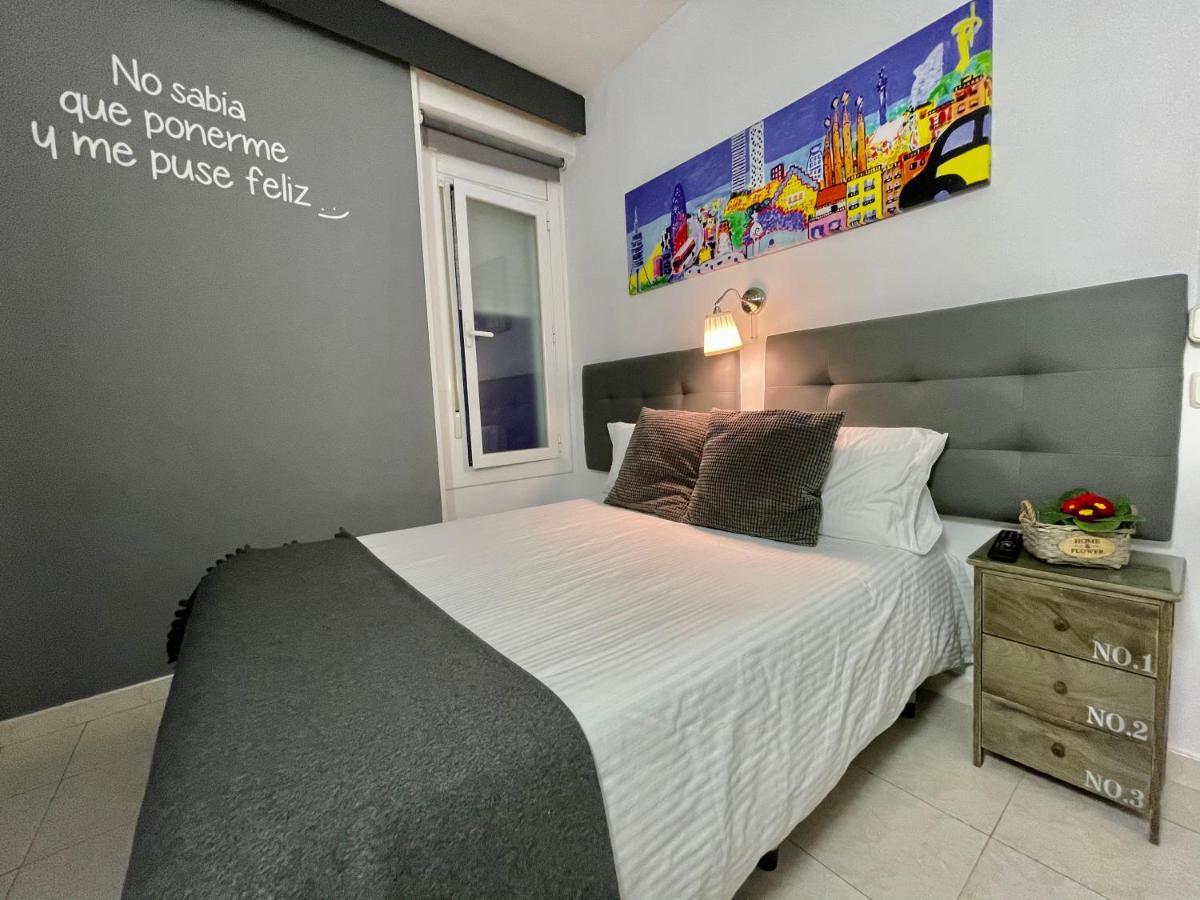Hostal Lleida Barcelona Eksteriør billede