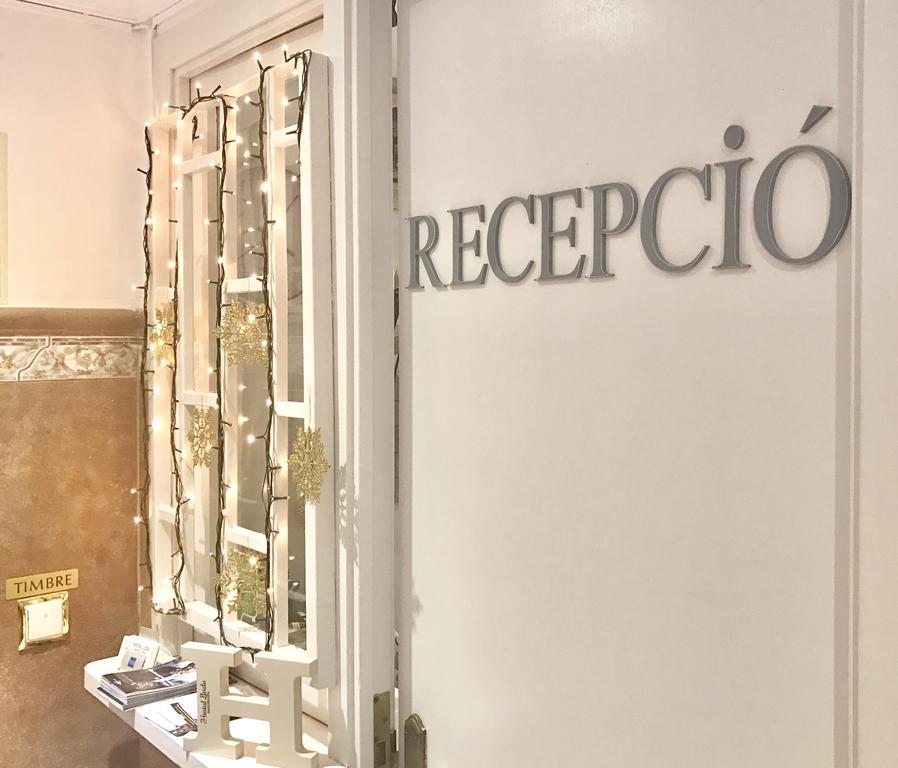 Hostal Lleida Barcelona Eksteriør billede